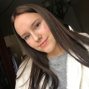 Meet your Posher, Jade